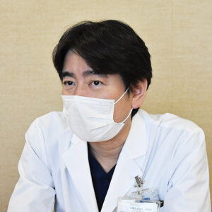 神戸市民の基幹病院として、市民の生命と健康を守ることを目的に質の高い医療を提供する「神戸市立医療センター中央市民病院」。救急医療から高度医療まで対応し地域医療をリード