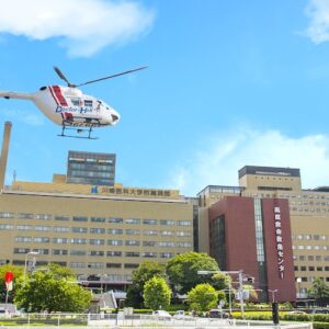 【臨床工学技士に聞いてみた】100年以上の歴史をもち、福岡県民の『最後の砦』として安心安全な医療を提供している済生会福岡病院。そこは、患者だけでなく病院で働く技士たちにとっても最良の環境だった。次に目指すのは、九州一の繁華街に位置する病院での臨床工学技士の活躍を情報発信すること